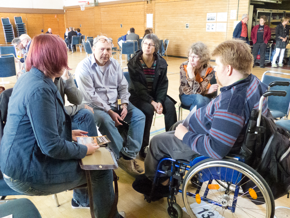 Diskussionsgruppe beim Speeddating