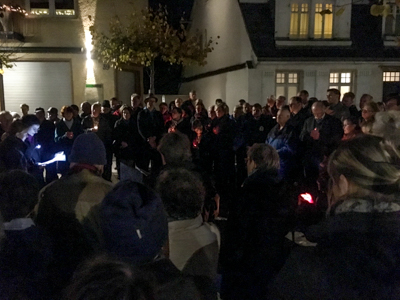 Gedenken am Ort der zerstörten Synagoge