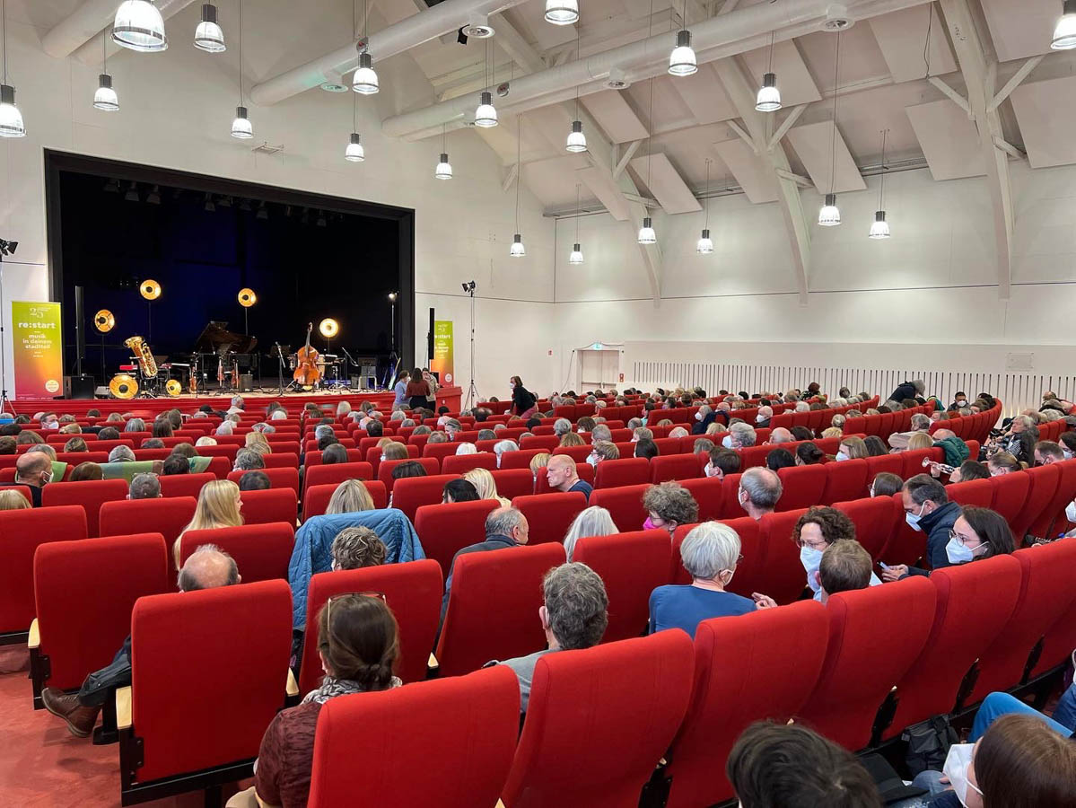 Blick in den Saal des Theaters